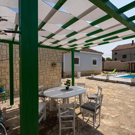 Beautiful In With Wifi *