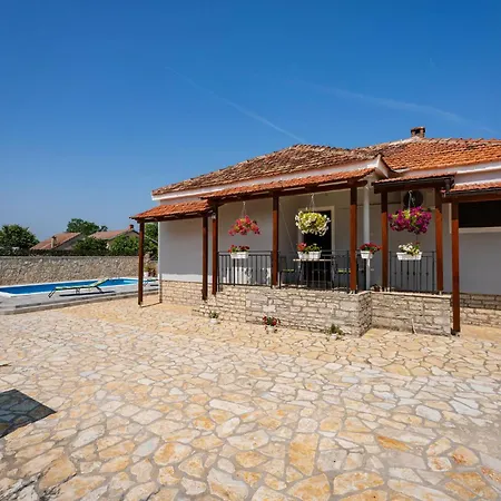 Beautiful In With Wifi * Benkovac