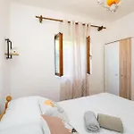 Pet Friendly In Benkovac